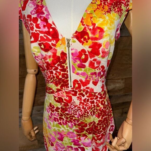 GUESS Floral tulip style Dress cap sleeves bow embellishments Size 6 super cute - Picture 2 of 16